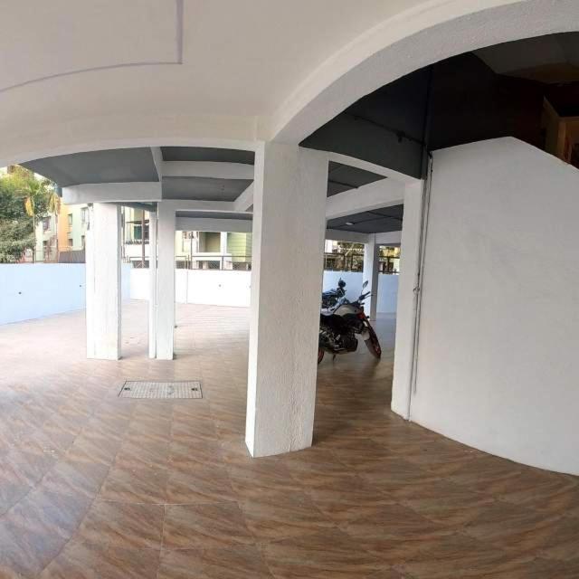 Hotel India Gate Narhe, Pune Exteriör bild